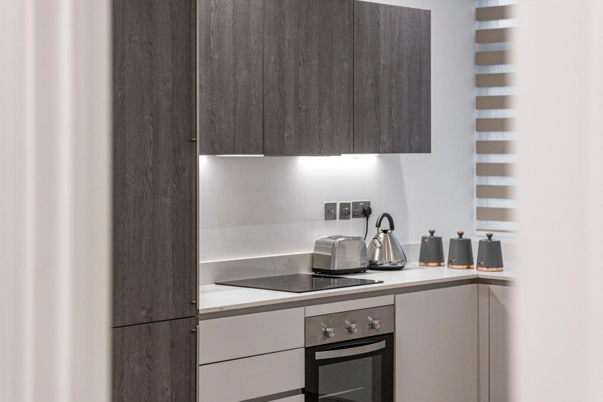 Welcoming And Spacious Apartment- Excellent Location Londres Exterior foto